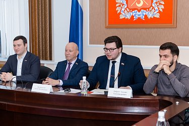 «Парламентские игры» для студентов